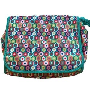 CONTENTS Hanging Toiletry/Cosmetic Travel Bag